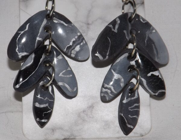 Fashion Earrings - Image 2