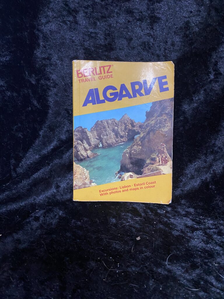 Vintage Algarve Travel Guide