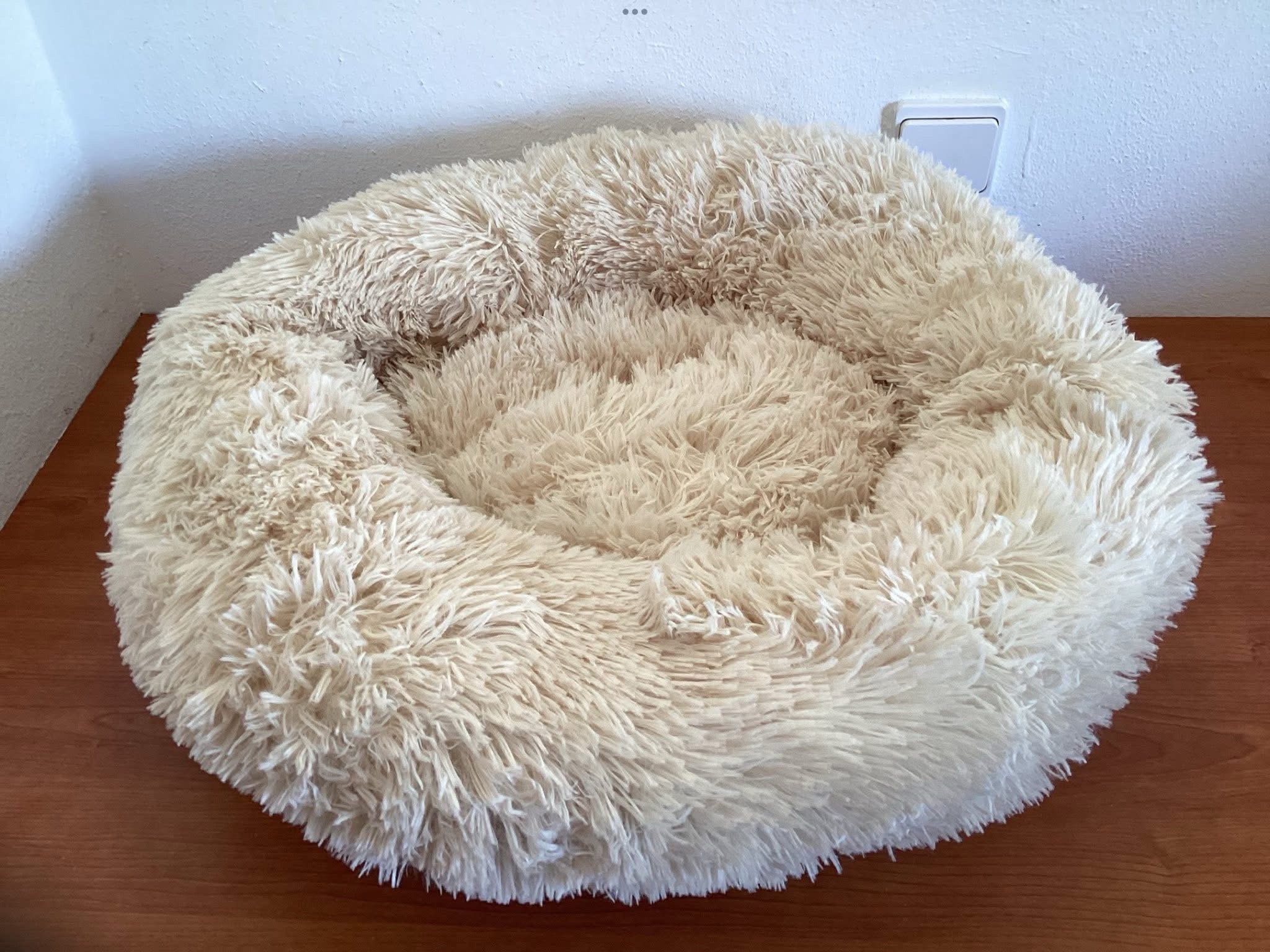 Cat / Dog Bed 60cms- Beige