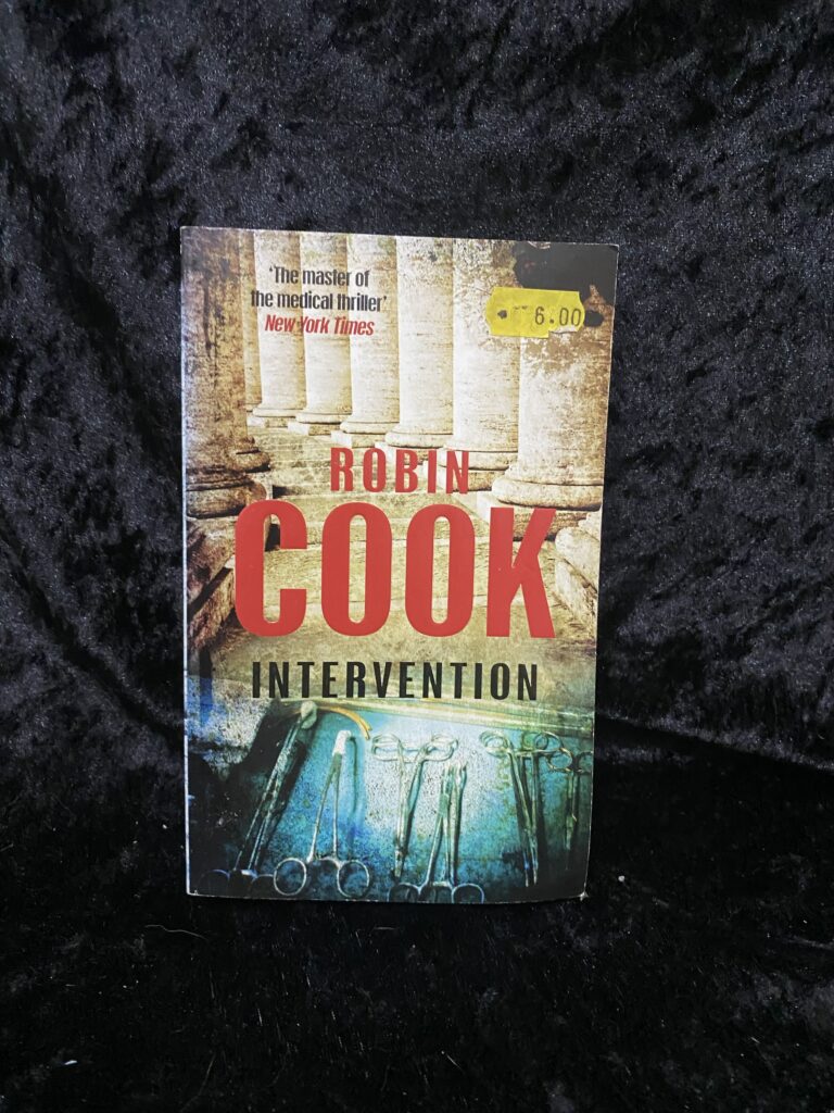 Intervention by Robin Cook (Jack Stapleton and Laurie Montgomery #9)