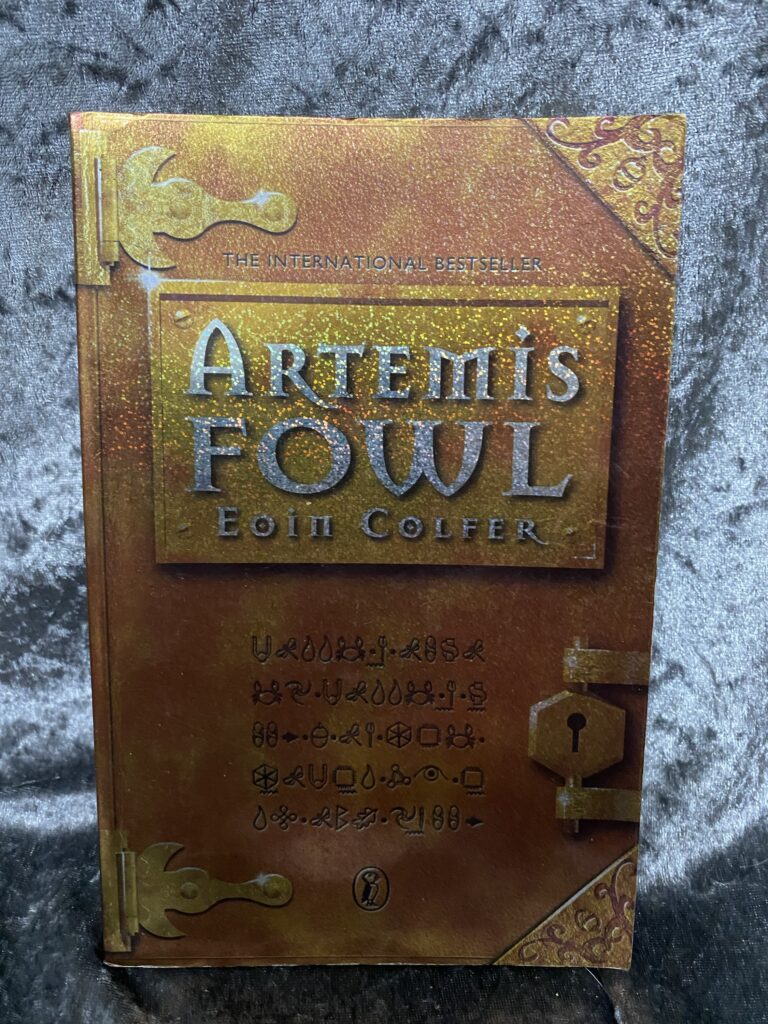 Artemis Fowl by Eoin Colfer (Artemis Fowl #1)