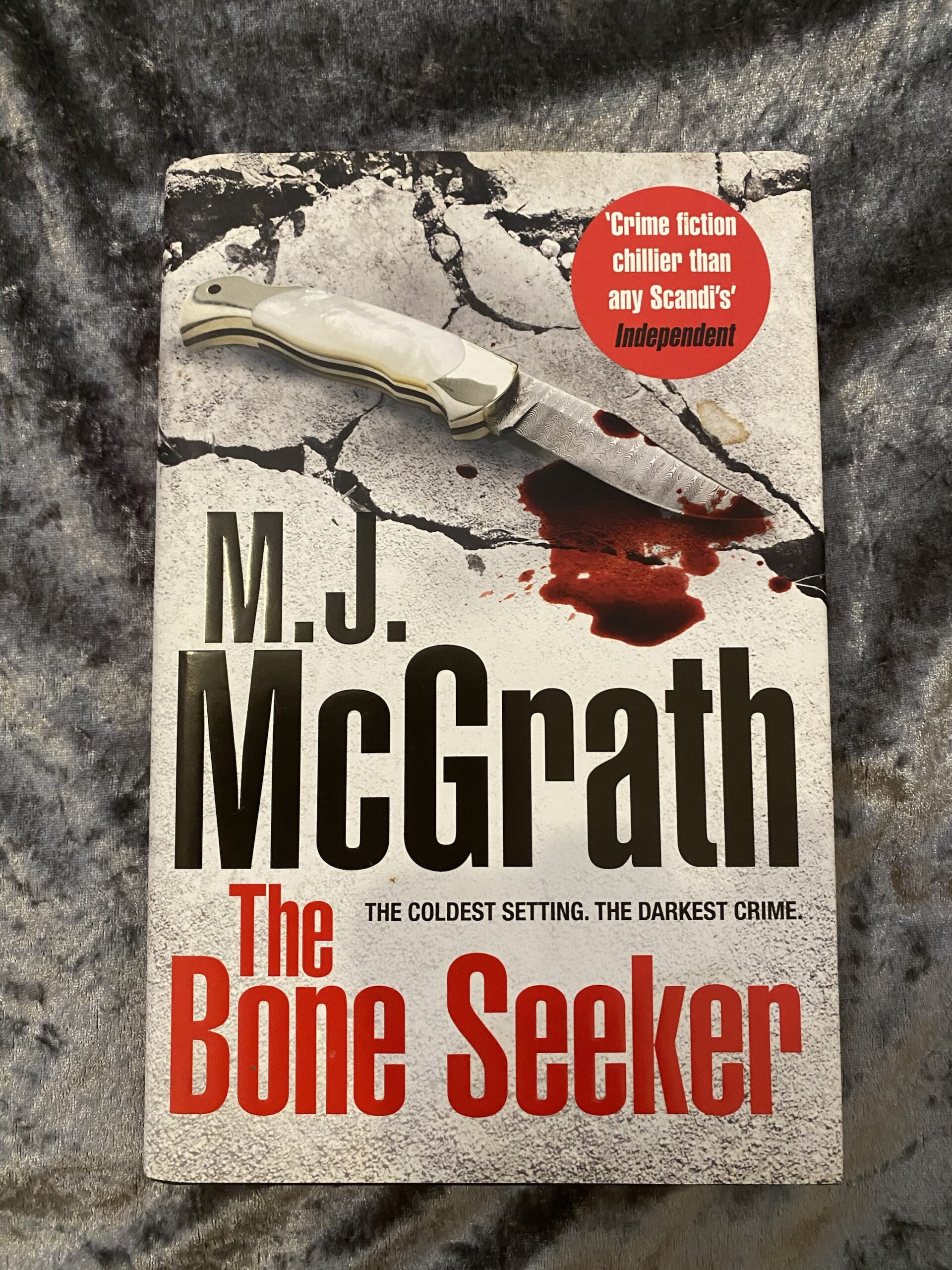 The Bone Seeker by MJ McGrath (Edie Kiglatuk #3)
