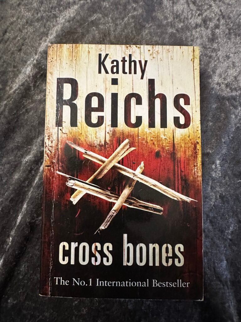 Cross Bones by Kathy Reichs (Temperance Brennan #8)