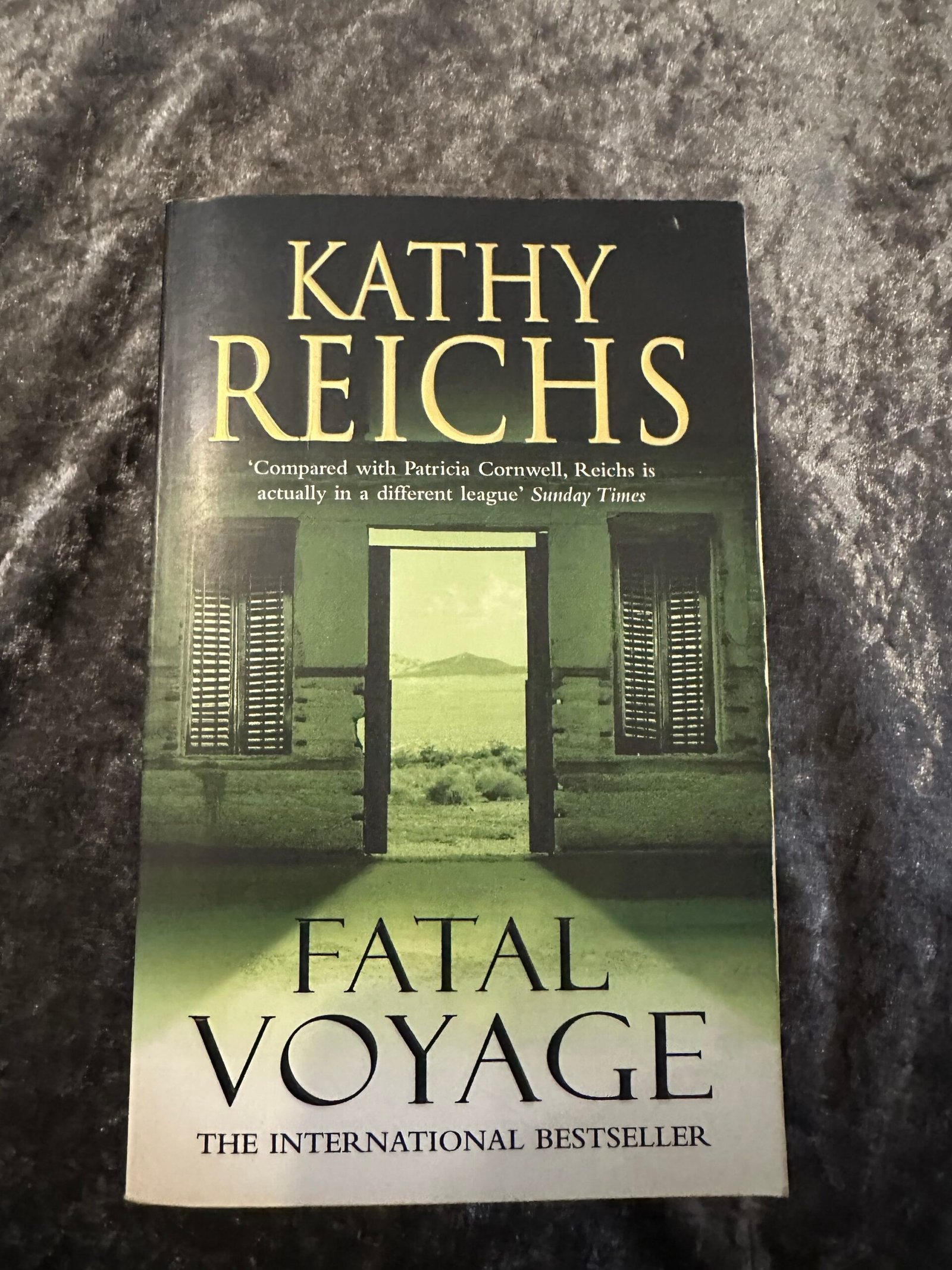 Fatal Voyage by Kathy Reichs (Temperance Brennan #4)